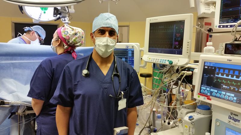 Agent d’entretien il y a 30 ans, Karim Ounas est devenu médecin anesthésiste