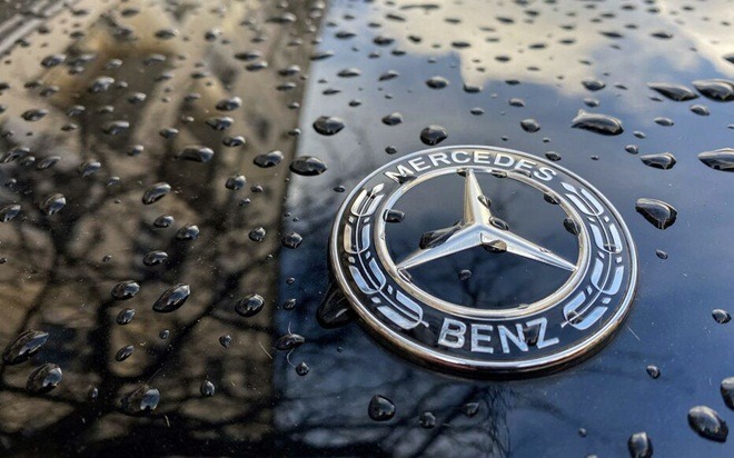 Mercedes rappelle près d’un million de voitures dans le monde