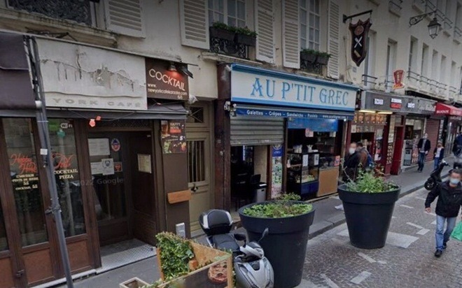Un homme poignardé à mort dans un bar en plein Paris