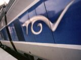 une jeune fille en trottinette décède après avoir été percutée par un TGV