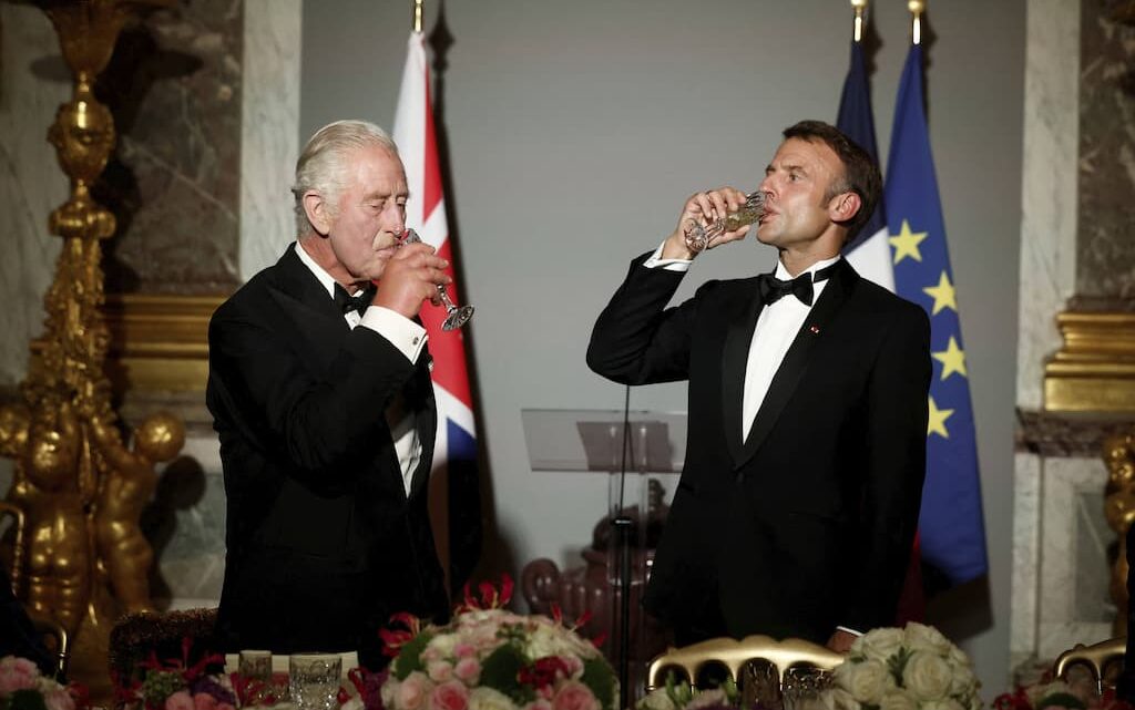 Pendant que l’on demande des efforts aux Français, l’Élysée s’apprête à commander 11.000 bouteilles de champagne