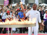 Drogba allume le chaudron olympique devant le Vélodrome